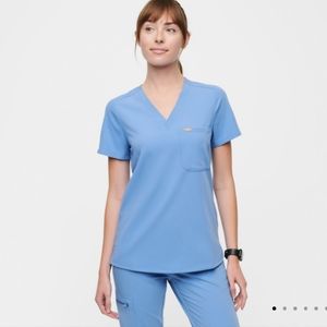 Figs Catarina One-Pocket Scrub Top